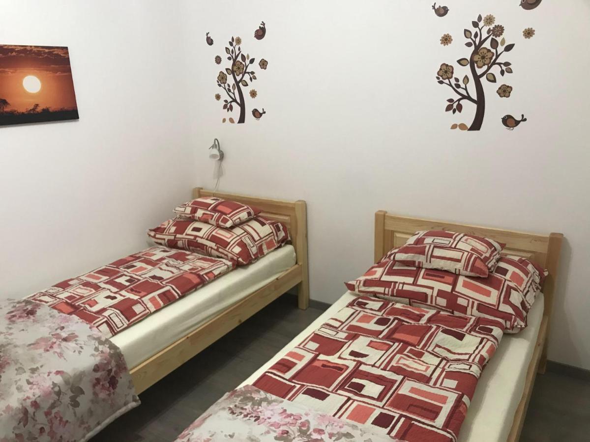 City Center Apartments Heviz Ngoại thất bức ảnh