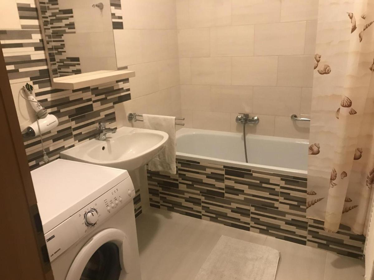 City Center Apartments Heviz Ngoại thất bức ảnh
