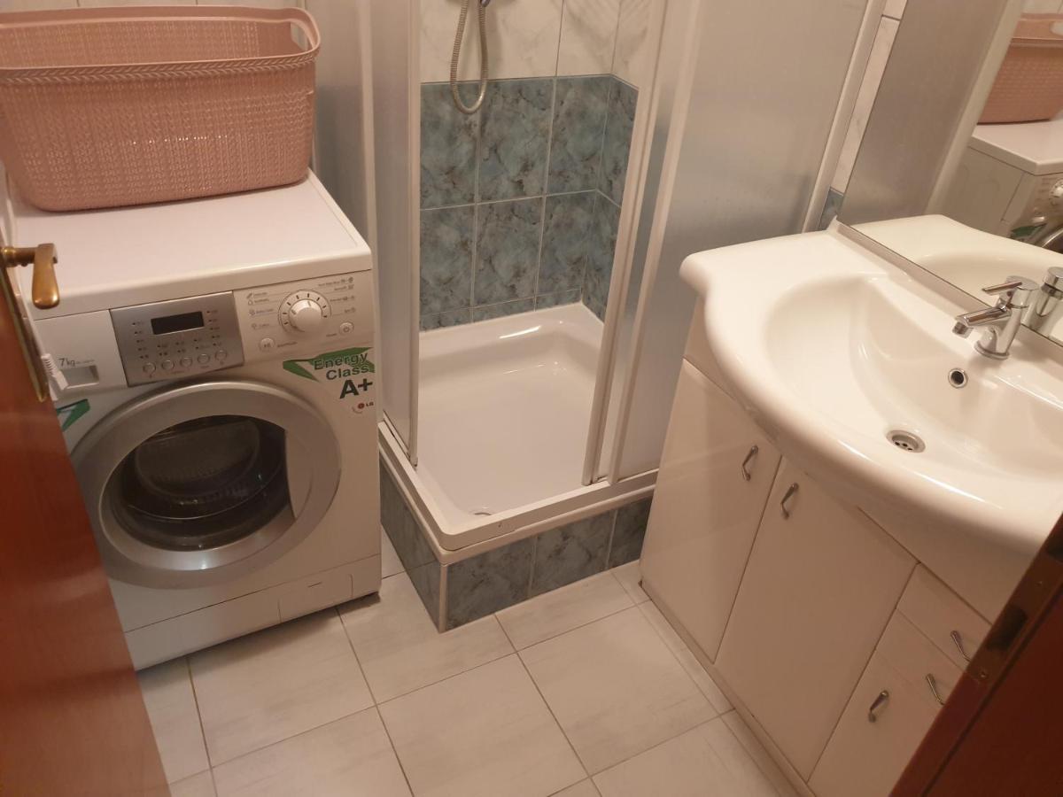 City Center Apartments Heviz Ngoại thất bức ảnh