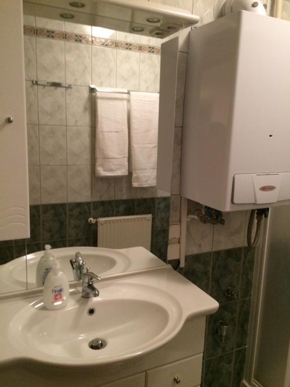 City Center Apartments Heviz Ngoại thất bức ảnh