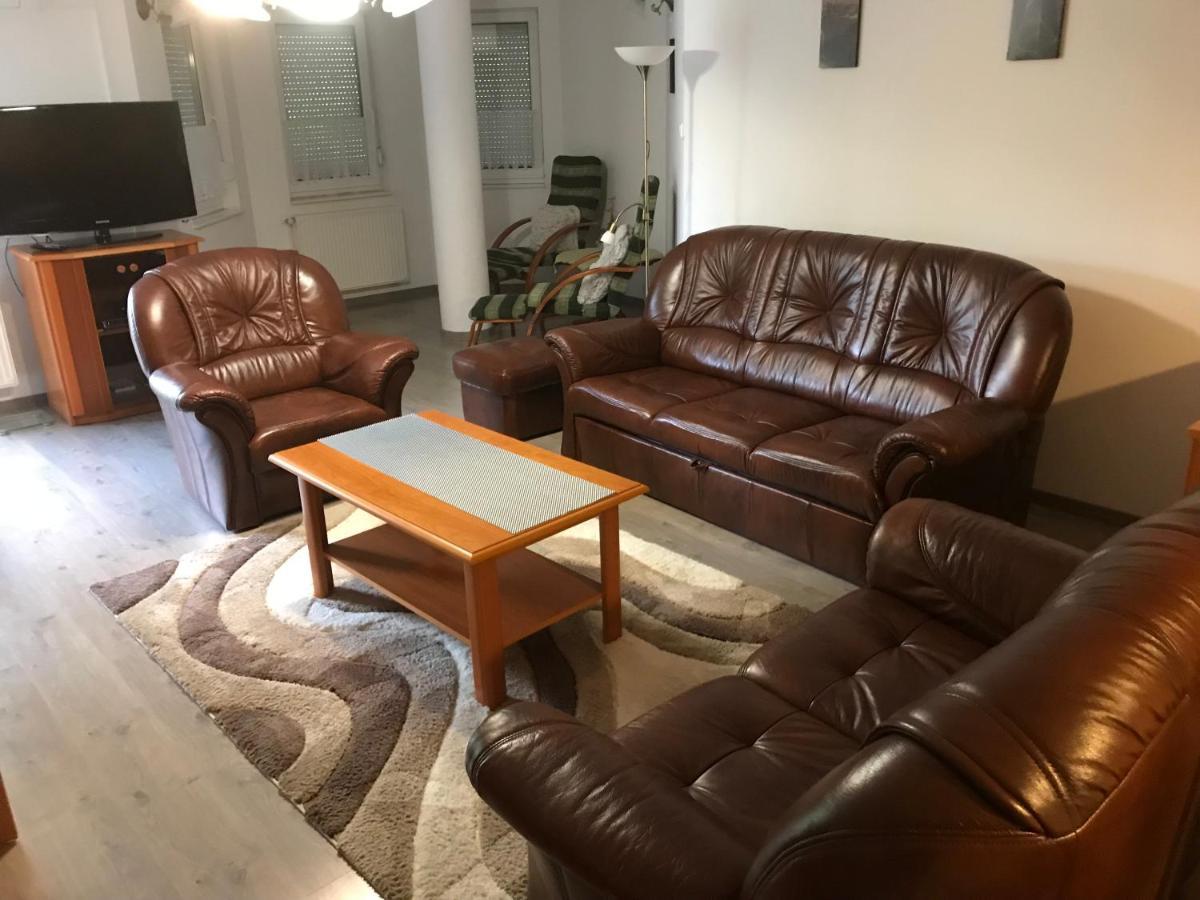 City Center Apartments Heviz Ngoại thất bức ảnh